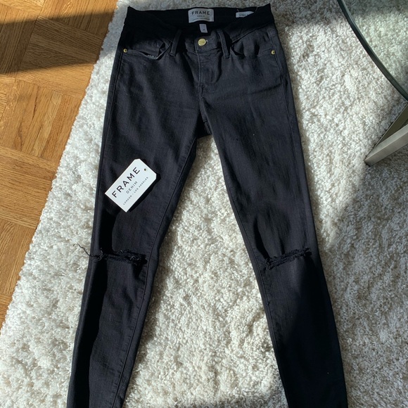 Le skinny Frame denim in black - Picture 2 of 4